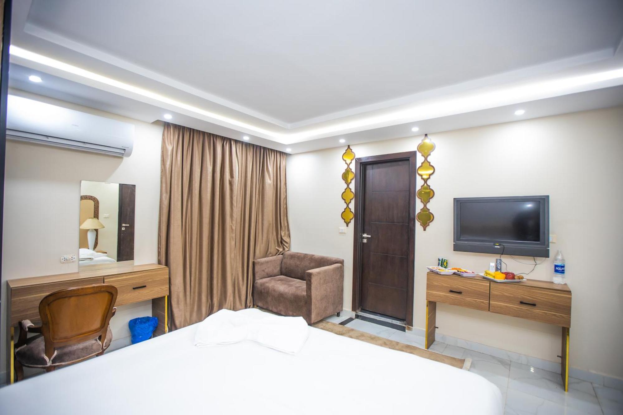 Comfort Giza Golden Al Kawm al Akhdar Exterior photo
